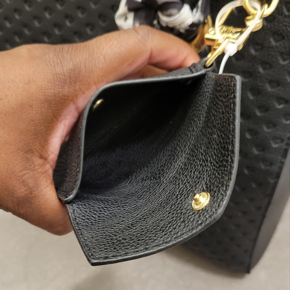 NEW Betsey Johnson Heart Handbag - Picture 5 of 8